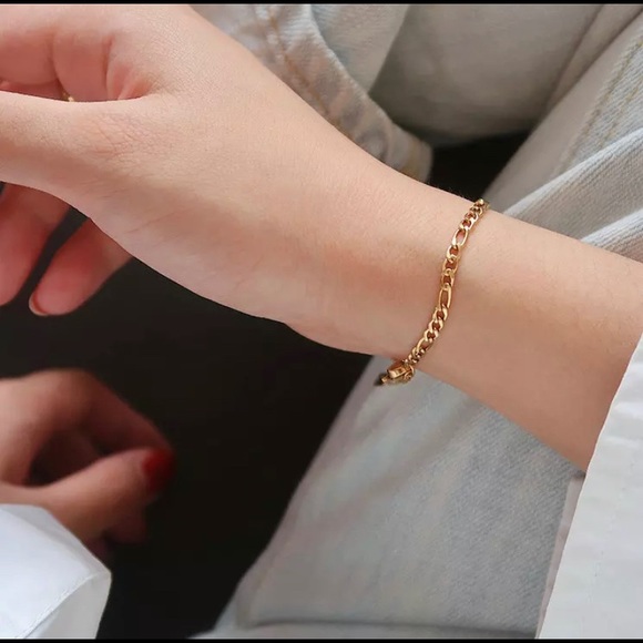 2/60 Bracelet gold figaro chain - Picture 2 of 4